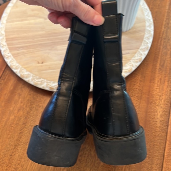 Black combat boots - Picture 7 of 10